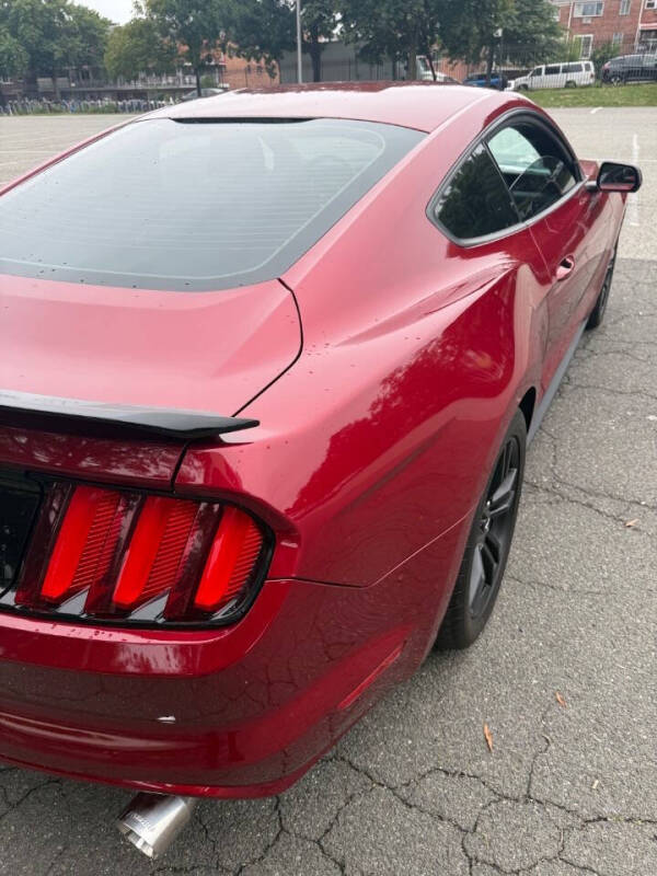 2017 Ford Mustang EcoBoost