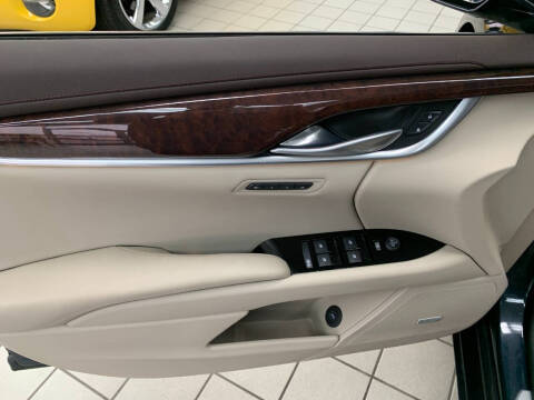 2013 Cadillac XTS Luxury Collection