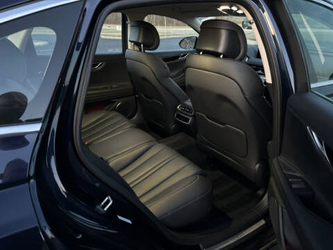 2023 Genesis G80