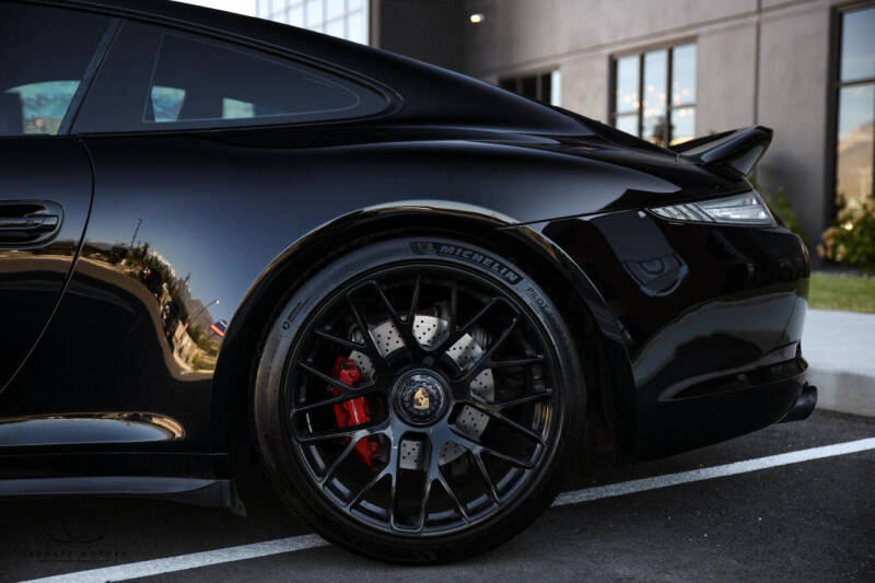 2015 Porsche 911