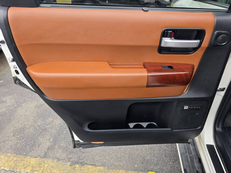 2013 Toyota Sequoia Platinum