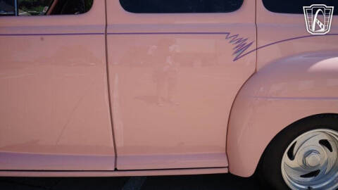 1947 Ford Customline