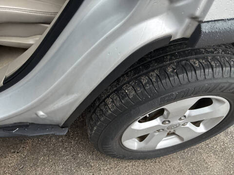 2011 Jeep Grand Cherokee Laredo