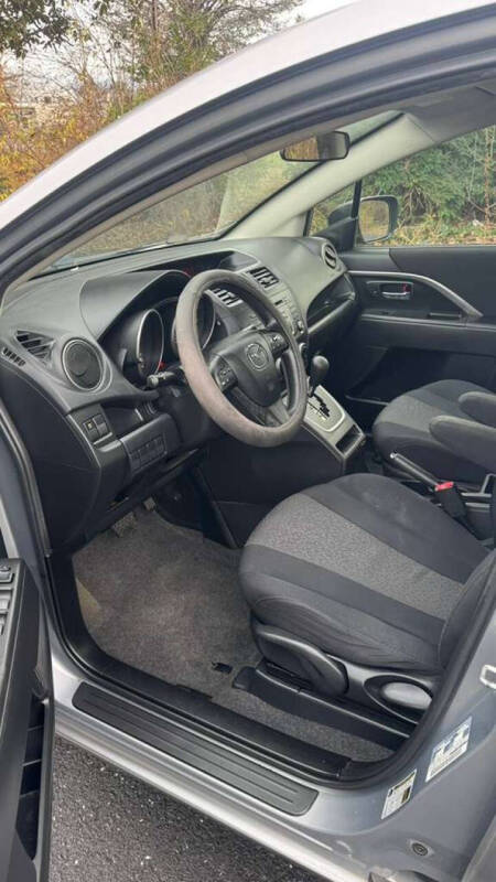 2012 Mazda MAZDA5 Sport