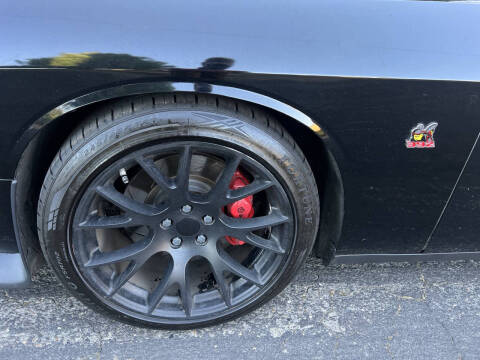 2016 Dodge Challenger 392 HEMI Scat Pack Shaker