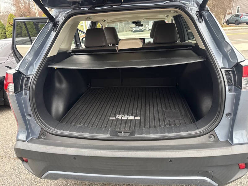 2022 Toyota Corolla Cross XLE