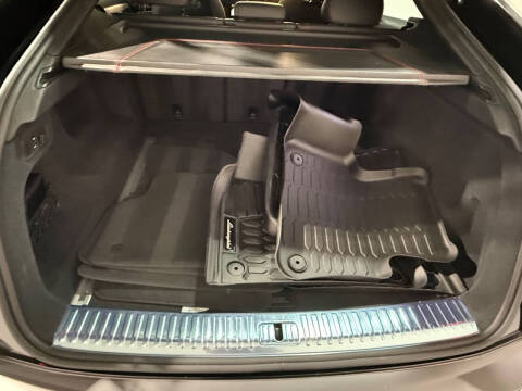 2023 Lamborghini Urus S