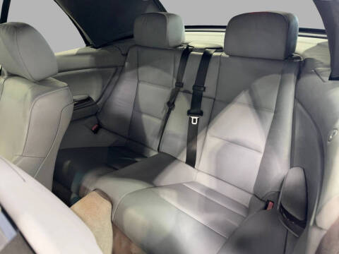 2004 BMW 3 Series 325Ci