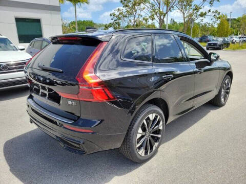 2026 Volvo XC60 B5 Plus