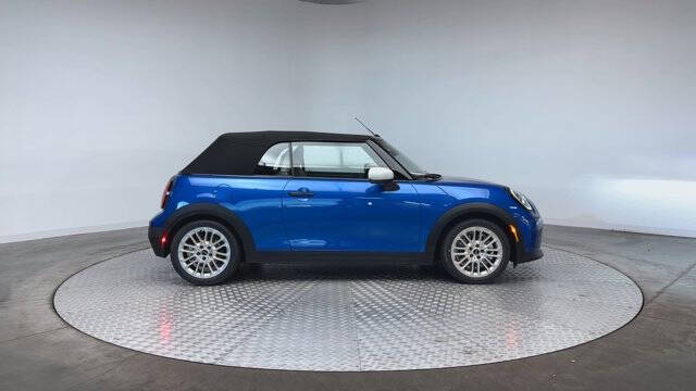 2026 MINI Convertible