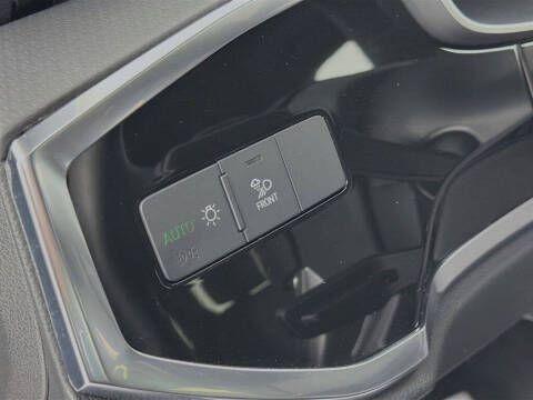 2025 Audi Q3 quattro S line Prem Plus 45 TFSI