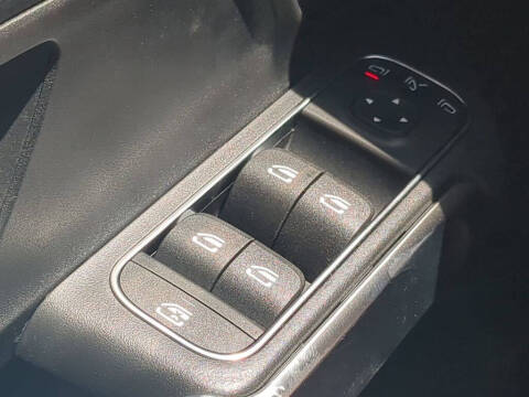 2025 Mercedes-Benz GLB GLB 250