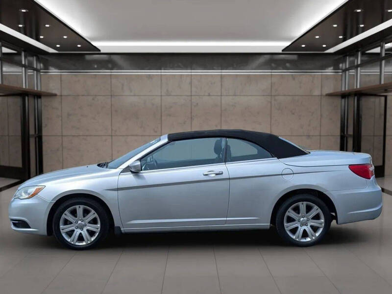 2012 Chrysler 200 Touring