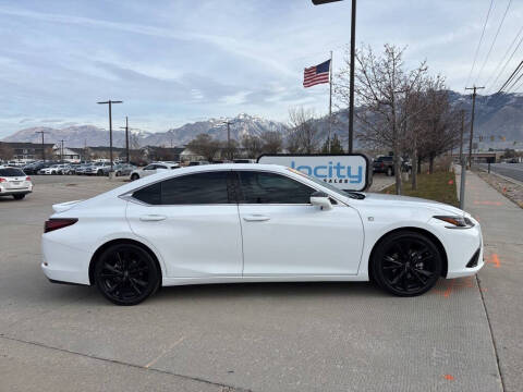 2022 Lexus ES 350 F SPORT