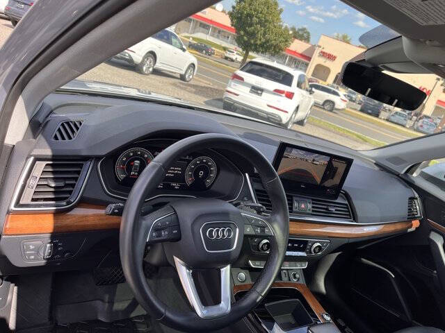 2023 Audi Q5 quattro Premium Plus 40 TFSI