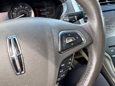 2014 Lincoln MKZ Hybrid