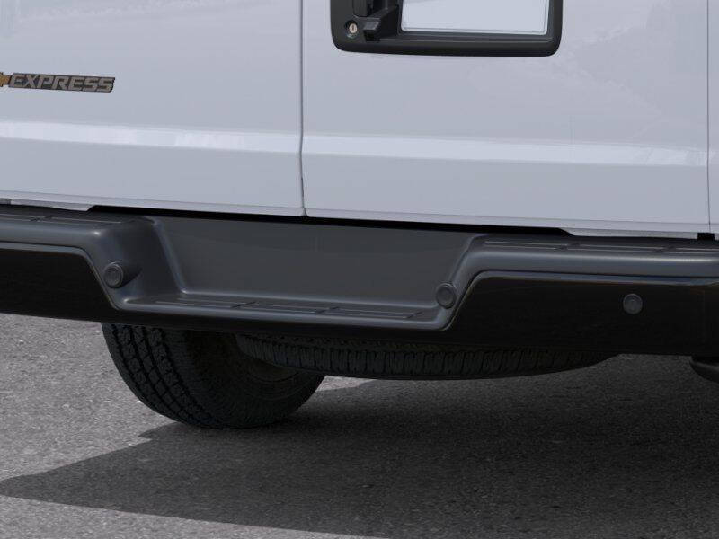 2026 Chevrolet Express 2500