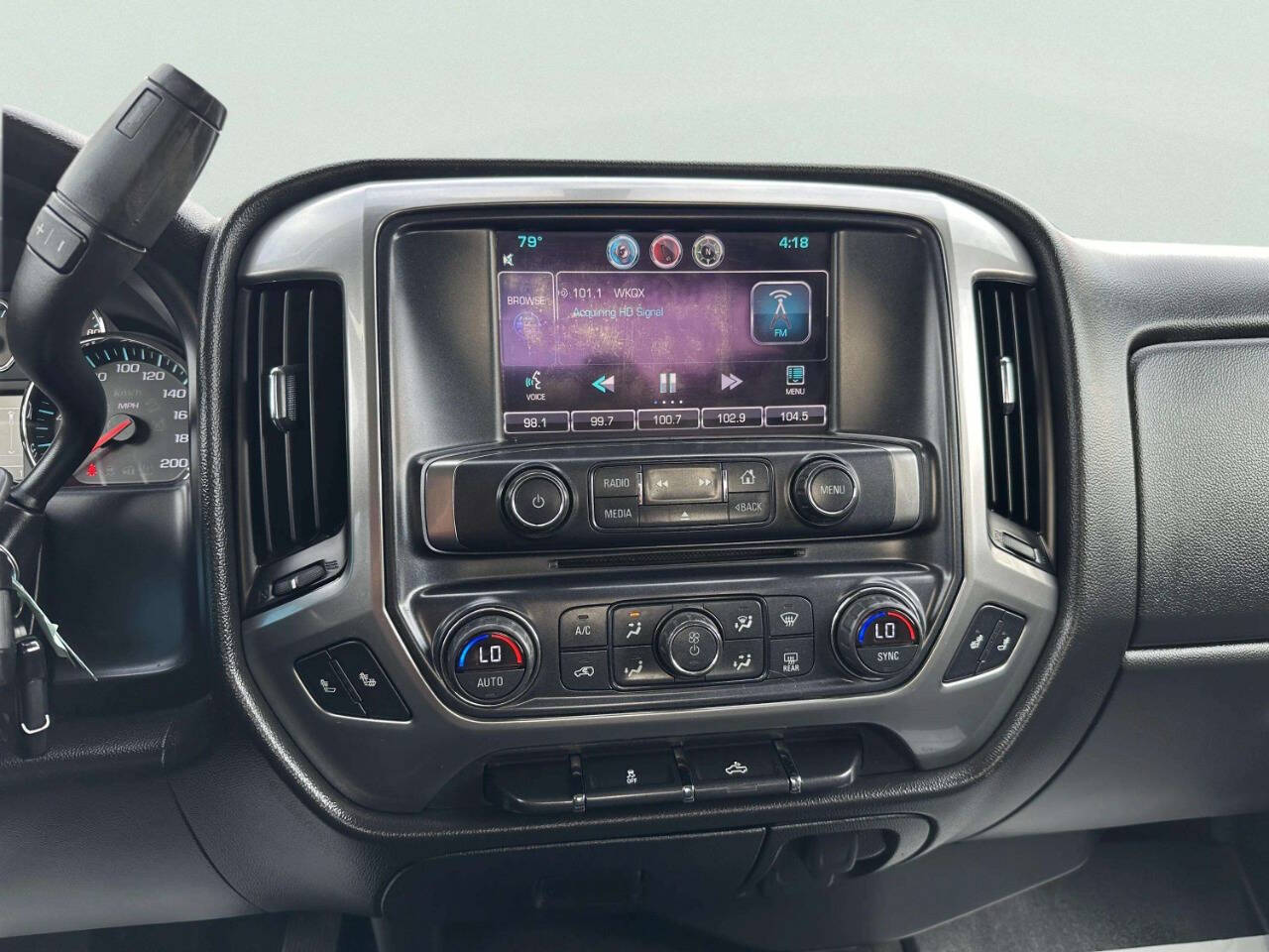 ChevroletSilverado 2500HD24