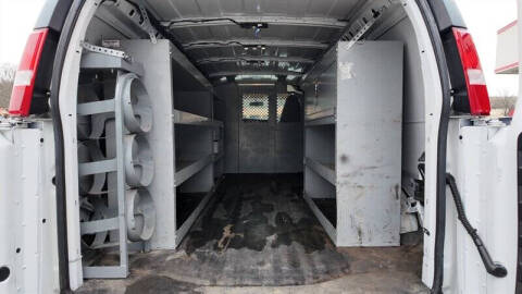 2022 Chevrolet Express 2500