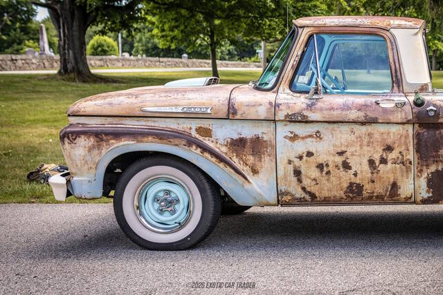 1961 Ford F-100