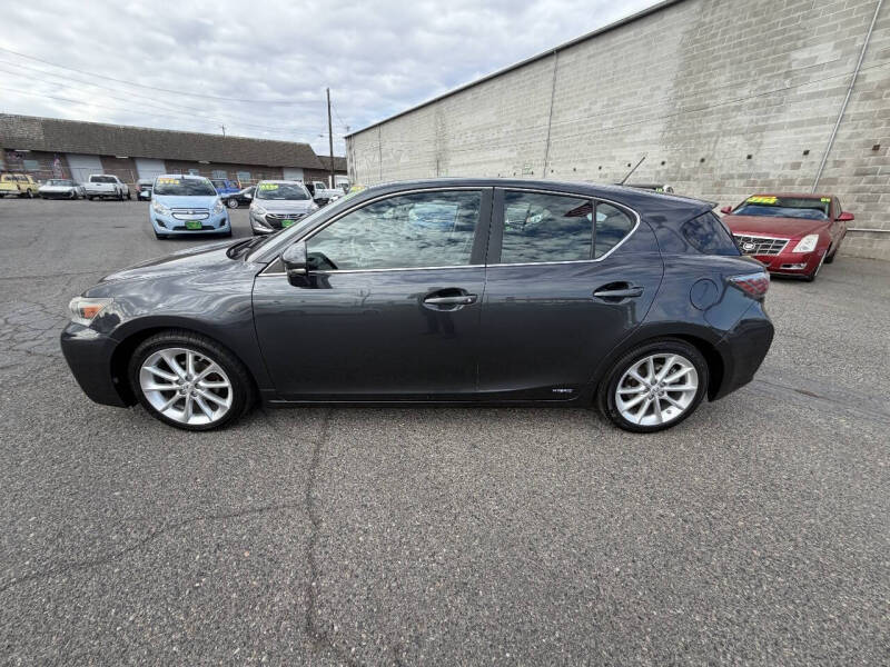 2011 Lexus CT 200h Premium