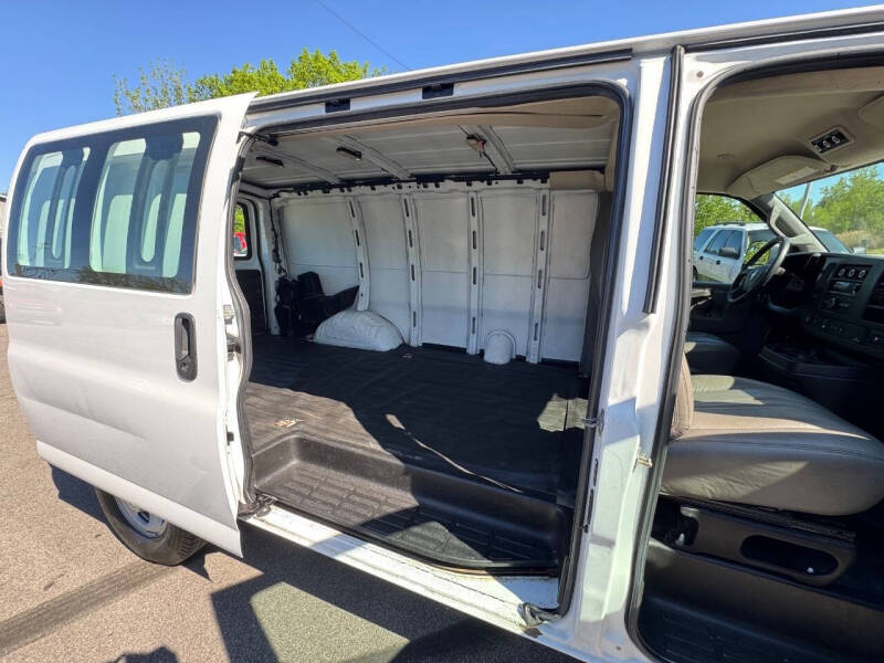 2018 Chevrolet Express 2500