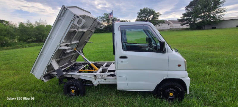 2000 Mitsubishi MINICAB DUMP ,AC,PS,