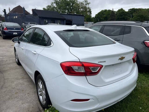 2017 Chevrolet Cruze LT Auto