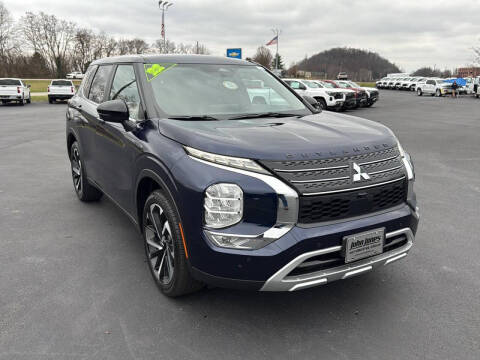 2022 Mitsubishi Outlander SE