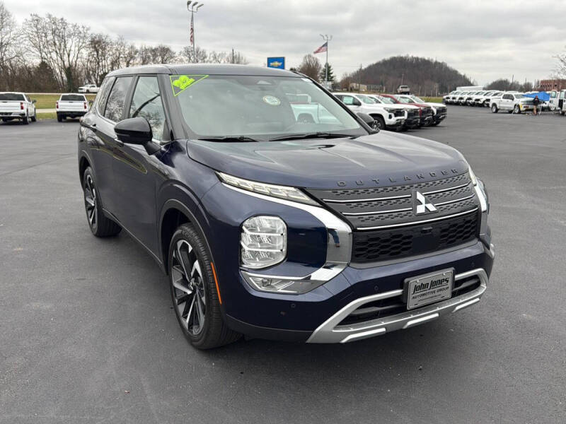 2022 Mitsubishi Outlander SE