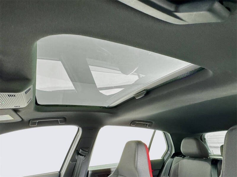 2022 Volkswagen Golf GTI SE