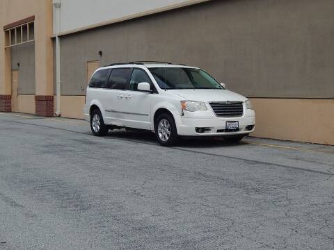 2010 Chrysler Town and Country for sale at Gilroy Motorsports in Gilroy CA