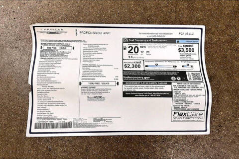 2027 Chrysler Pacifica Select