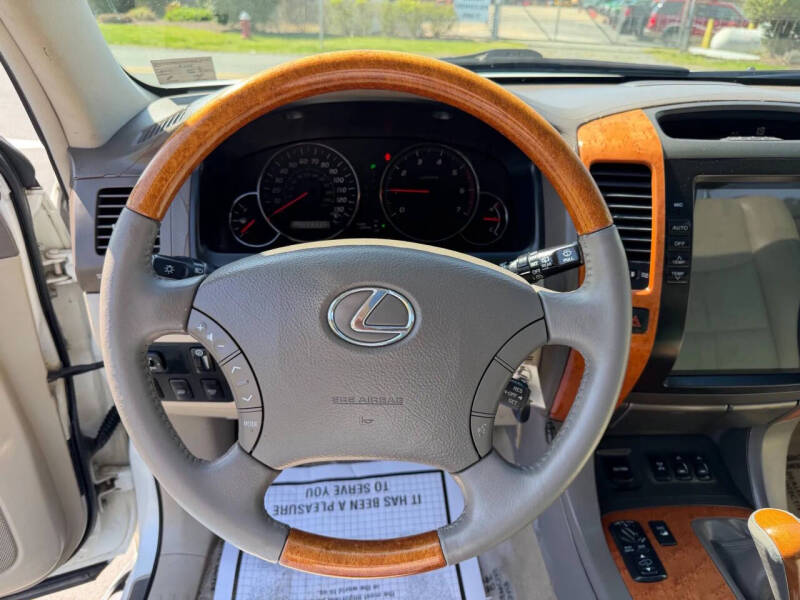 2004 Lexus GX 470