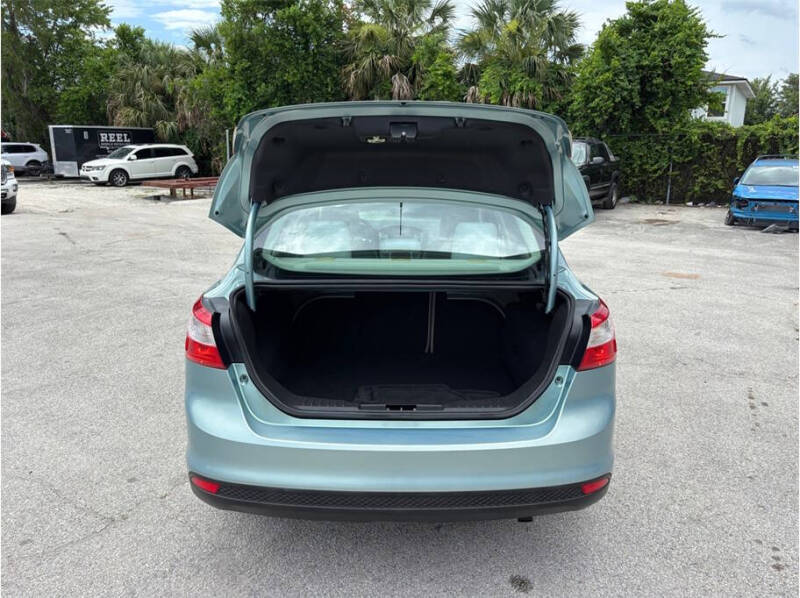 2012 Ford Focus SEL
