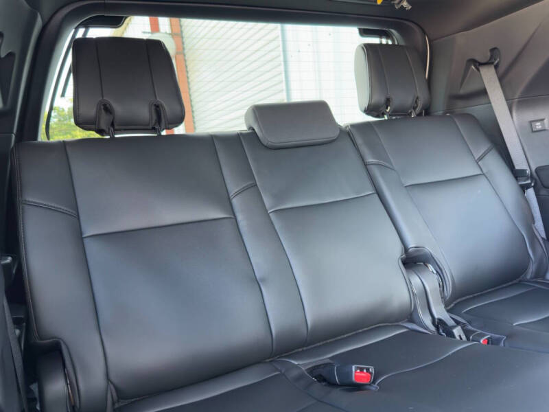 2025 Toyota Sequoia SR5