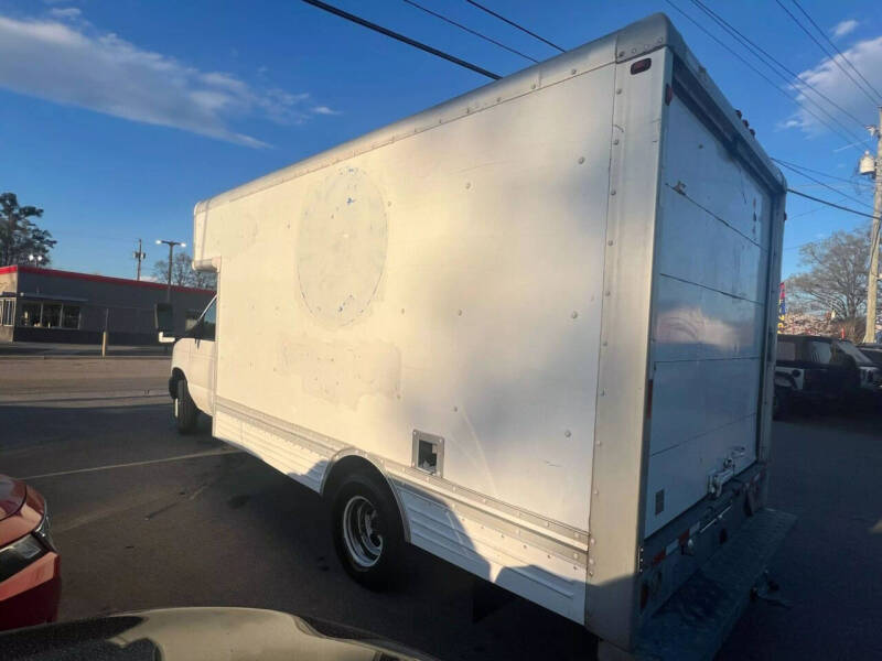 2007 Ford E-Series E-450 SD