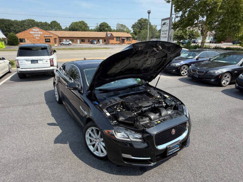 2016 Jaguar XJ R-Sport