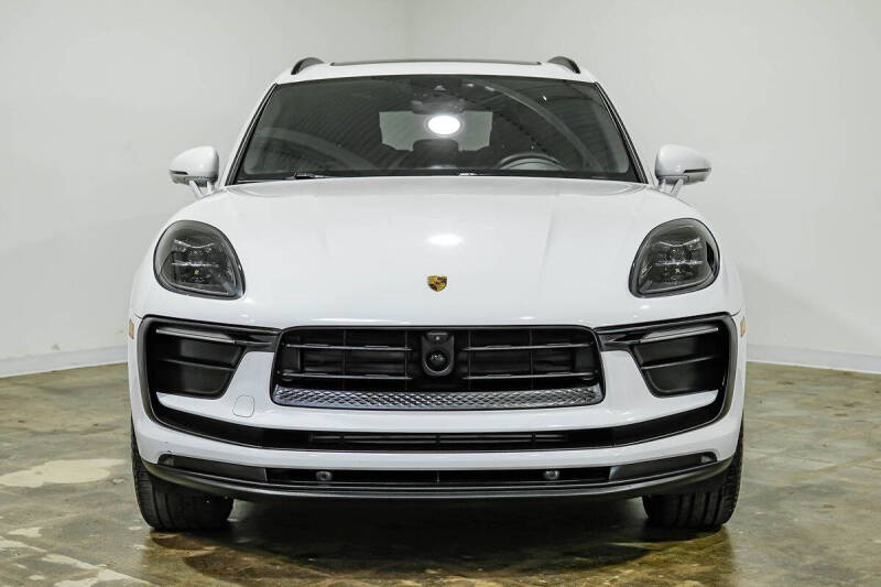 2024 Porsche Macan