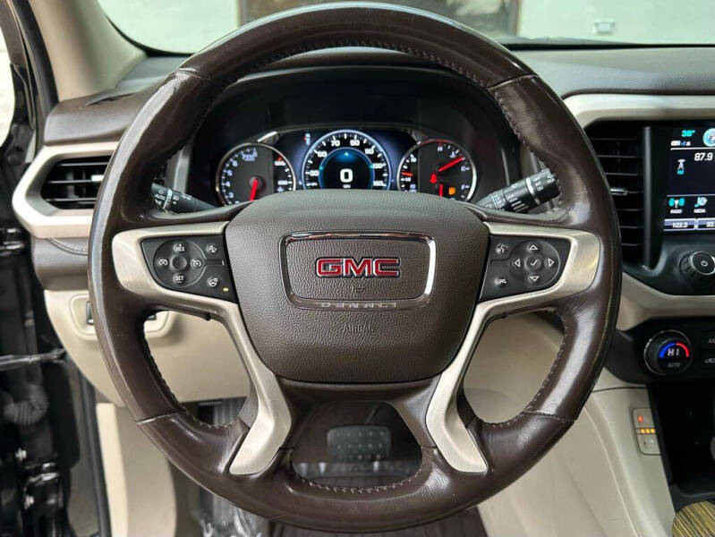 2019 GMC Acadia Denali