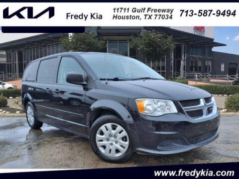 2016 Dodge Grand Caravan for sale at FREDY USED CAR SALES in Houston TX