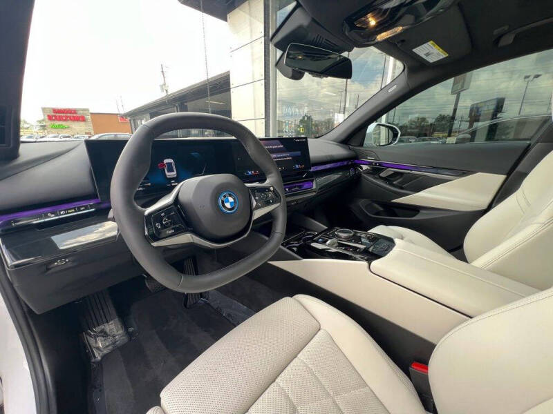 2024 BMW i5 eDrive40