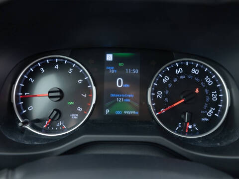 2022 Toyota RAV4 LE