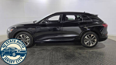 2021 Audi e-tron quattro Premium Plus