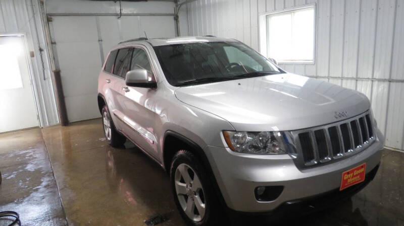 Used 2012 Jeep Grand Cherokee Laredo with VIN 1C4RJFAG9CC262914 for sale in Pierre, SD