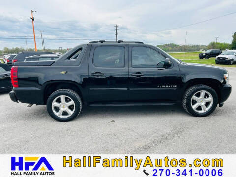 2011 Chevrolet Avalanche LS