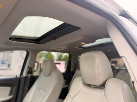 2011 Chevrolet Traverse LTZ