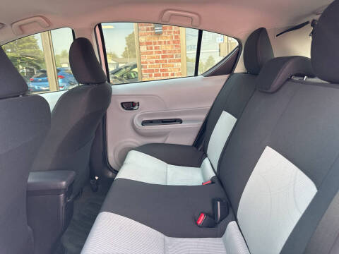 2012 Toyota Prius c Two