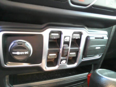 2020 Jeep Gladiator Sport