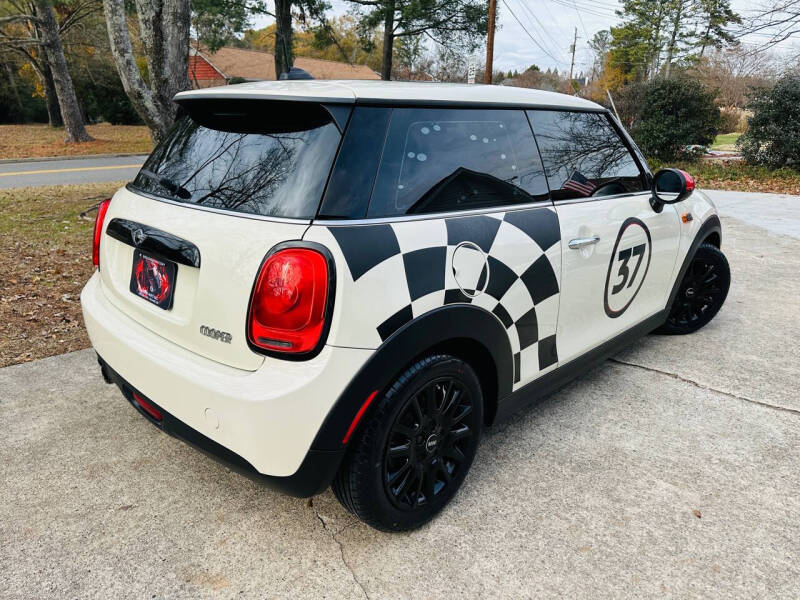 2016 MINI Cooper Base photo 6